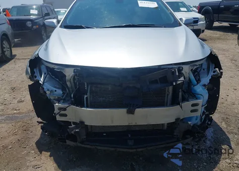 2018 Chevrolet Malibu Lt z USA, uszkodzony, nr VIN 1G1ZD5ST7JF134480